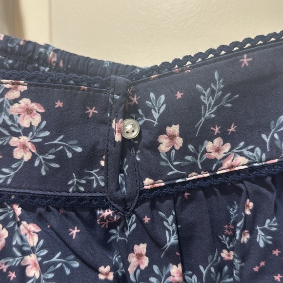 Women’s Old Navy floral camisole large NWT / C49 - Picture 3 of 5